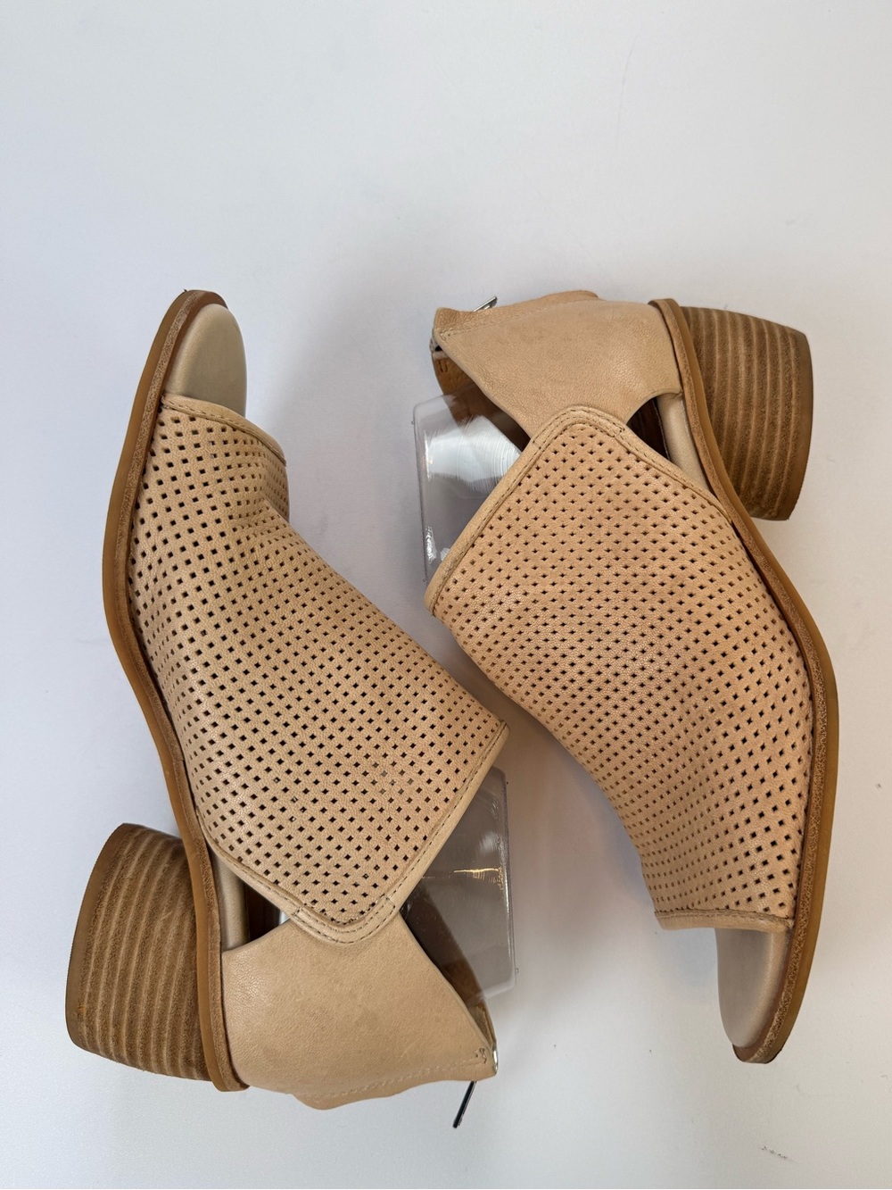 Sofft Balance Leather Open Toe‎ Shooties Perforated Block Heel Sandals Size 10M